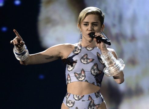 Macht gerne Schlagzeilen: Miley Cyrus bei den American Music Awards Ende November