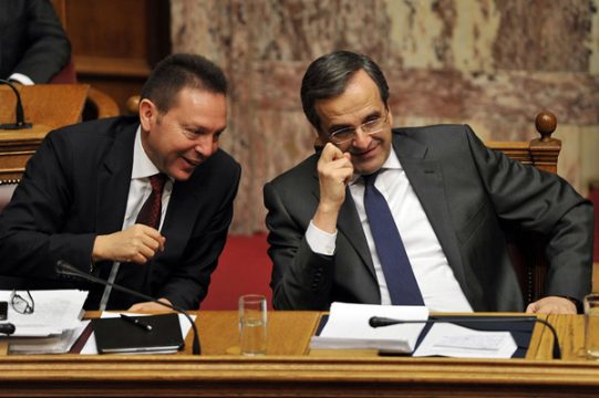 Finanzminister Yannis Stournaras und Premier Antonis Samaras im griechischen Parlament