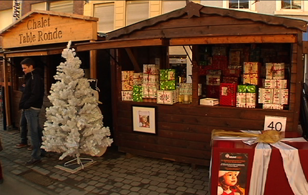 Eupener Weihnachtsmarkt: Table Ronde sammelt Päckchen