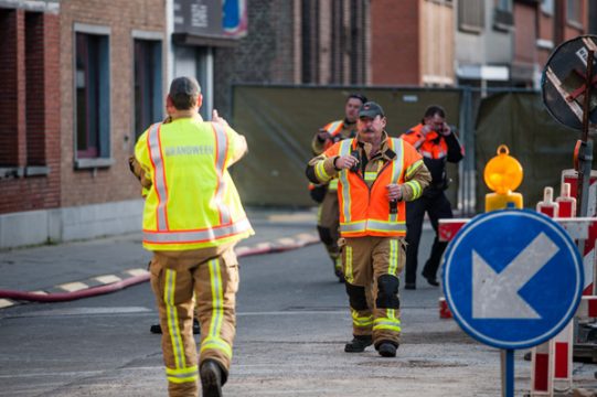 Große Mengen Feuerwerk entdeckt: Ein Teil der Stadt Zelzate musste evakuiert werden