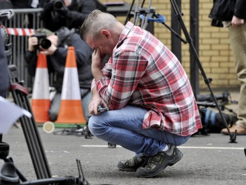 Hubschrauberabsturz in Glasgow - Trauer unter Bewohnern und im ganzen Land