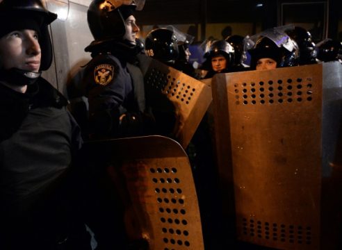 Ukrainische Sicherheitskräfte in Kiew