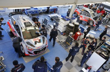 Hyundai Motorsport - Motorhome im Service Park Gap