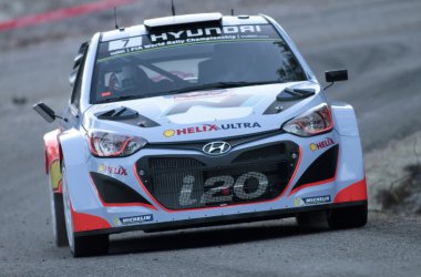 Thierry Neuville im Hyundai i20