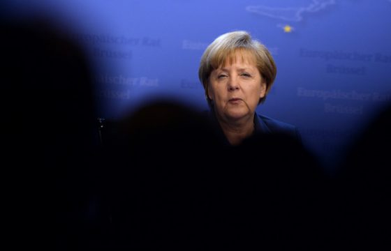 Nach Sturz im Ski-Urlaub: Merkel mehrere Termine und Reisen absagen