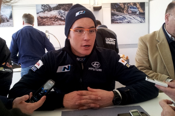 Ausfall auf der WP1 der Rallye Monte-Carlo: Thierry Neuville erklärt, was passiert ist