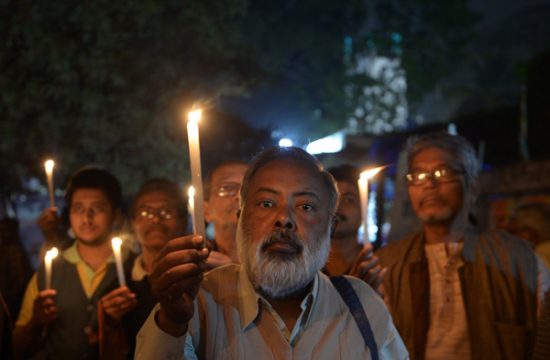 Jugendliche vergewaltigt und verbrannt: Proteste in Kolkata