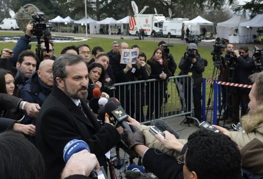 Der syrische Oppositionssprecher Luai Safi in Genf