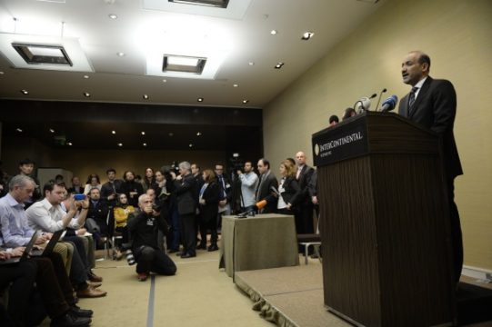 Ahmed al-Dscharba, Vorsitzender der Nationalen Syrischen Allianz, am Donnerstag in Genf