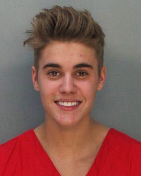 Polizeibild von Popsänger Justin Bieber