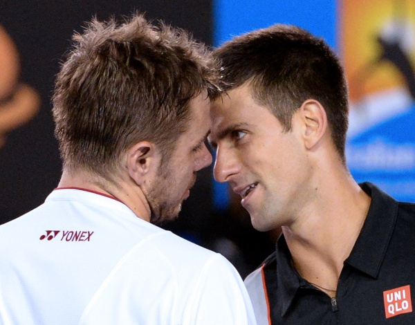 Stanislas Wawrinka und Novak Djokovic in Melbourne