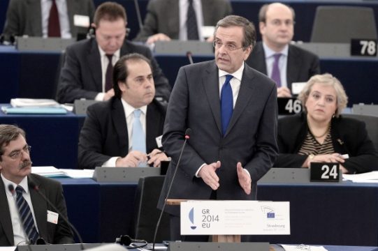 Der griechische Ministerpräsident Antonis Samara im Europaparlament in Straßburg