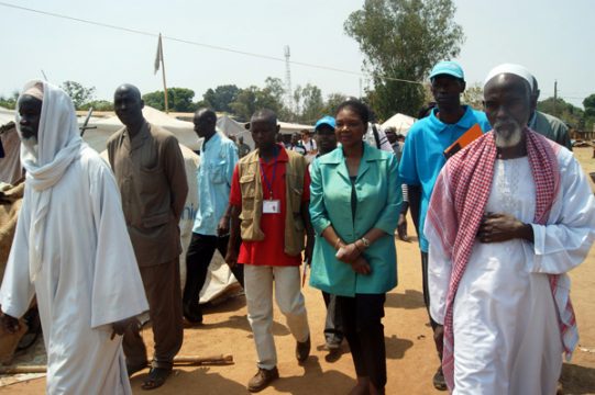 UN-Nothilfekoordinatorin Valérie Amos bei einem Besuch in Bossangoa am 20. Februar 2014