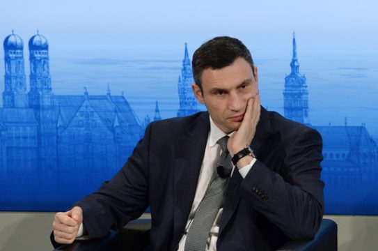 Vitali Klitschko bei einer Podiumsdiskussion in München