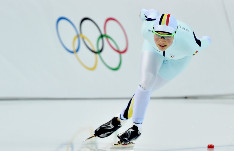 Jelena Peeters läuft über 1500 Meter auf Rang 20