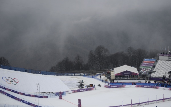 Nebel in Krasnaja Poljana: Snowboardcross-Entscheidung vertagt