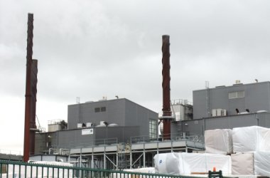 Das Biomasse-Heizkraftwerk Renogen auf Kaiserbaracke