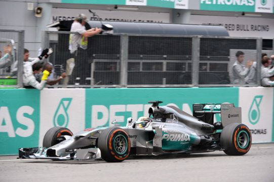 Hamilton gewinnt GP von Malaysia