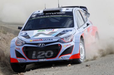 Rallye Mexiko: Thierry Neuville klettert auf Rang drei