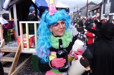 Rosenmontagszug in Büllingen 2014