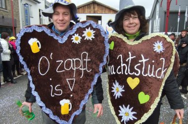 Rosenmontagszug in Büllingen 2014