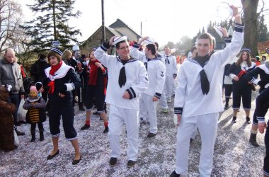 Karnevalsumzug in Deidenberg 2014