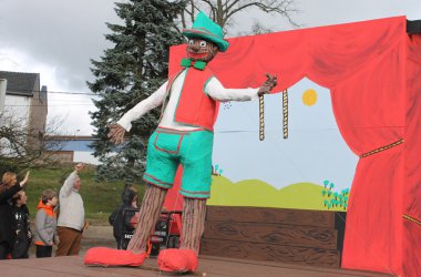 Rosenmontagszug in Eupen 2014
