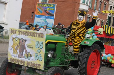 Rosenmontagszug in Eupen 2014