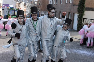 Rosenmontagszug in Eupen 2014
