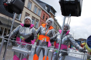 Rosenmontagszug in Eupen 2014