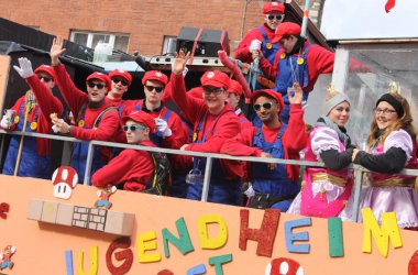 Rosenmontagszug in Eupen 2014