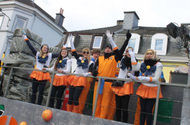 Rosenmontagszug in Eupen 2014