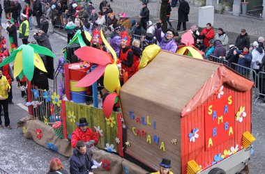 Rosenmontagszug in Eupen 2014