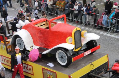 Rosenmontagszug in Eupen 2014