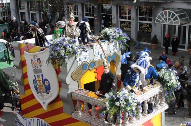 Rosenmontagszug in Eupen 2014