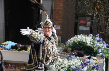 Rosenmontagszug in Eupen 2014