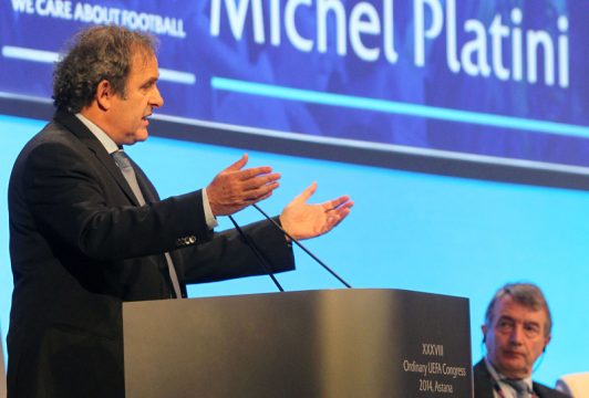 UEFA-Präsident Michel Platini beim Kongress in Astana