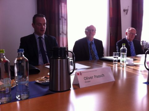 Arbeitsamt stellt Tätigkeitsbericht 2013 vor