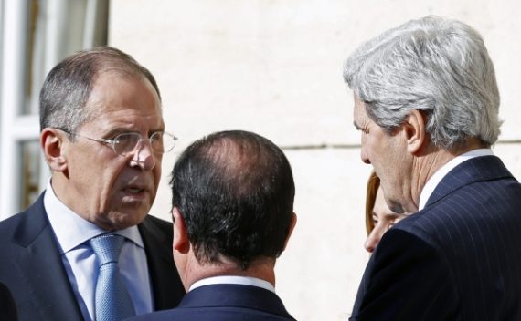 Sergej Lawrow, François Hollande und John Kerry in Paris