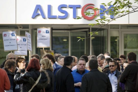 Alstom-Mitarbeiter protestieren gegen eine mögliche Übernahme