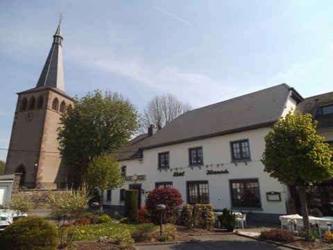 Aus "Hotel Kreusch" wird "Amel Mitte"