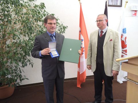 Carlo Lejeune bei der Verleihung des Hecking-Schildes