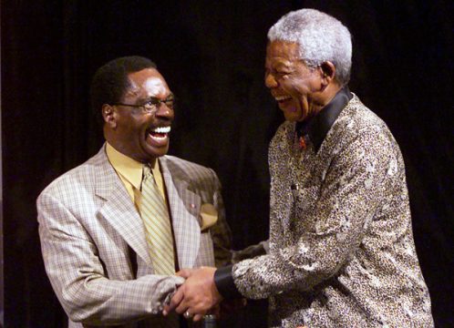 Rubin "Hurricane" Carter mit Nelson Mandela (2000)