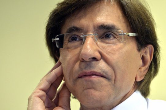 Premier Di Rupo lässt den Angriff der N-VA nicht auf sich sitzen