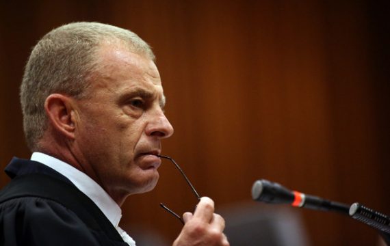 Prozess Pistorius: Staatsanwalt Gerrie Nel