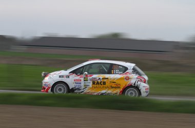 Für Gino Bux war die TAC-Rallye die erste Rallye im Peugeot 208 R2