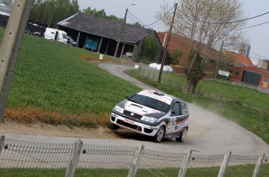 TAC-Rallye: Stephan Hermann fährt im Fiat Punto auf Rang sechs! (Bild: BFO/BRC)