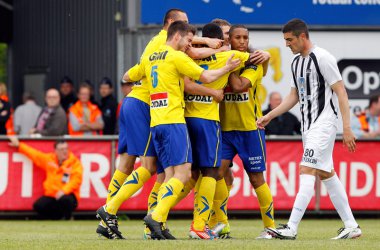 Jubel bei den Westerlo-Spielern: Der Aufstieg rückt näher