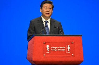 Der chinesische Staatschef Xi Jinping hält eine Grundsatzrede in Brügge