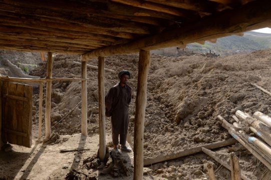 Massiver Erdrutsch begräbt ganzes Dorf - vermutlich mehr als 2000 Todesopfer
